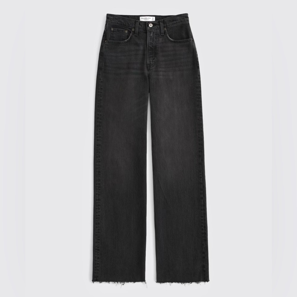 NWT Abercrombie & Fitch- The 90's Relaxed Jeans- High Rise- Washed Black Raw Hem - Picture 2 of 15